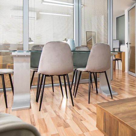 Urban Downtown Suite Xanthi - Menohomes 4 Bagian luar foto