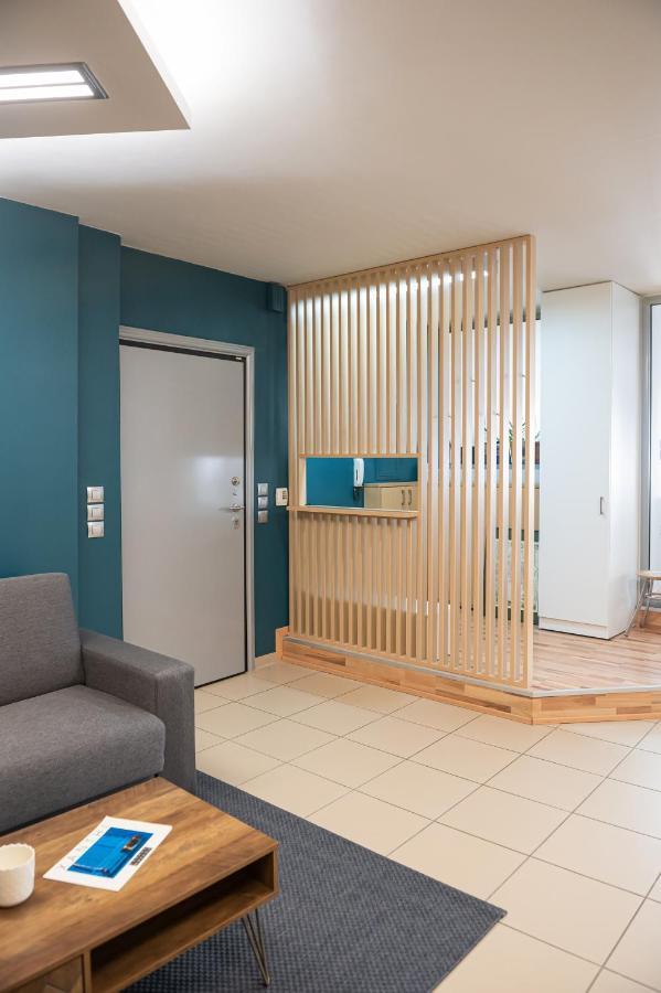 Urban Downtown Suite Xanthi - Menohomes 4 Bagian luar foto